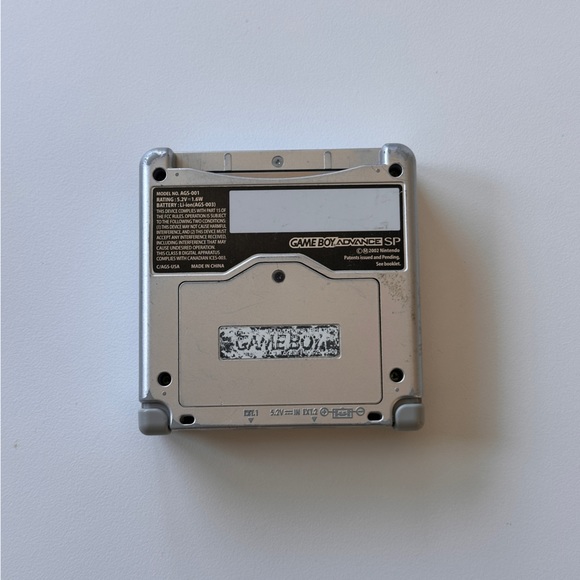Game Boy Advance SP - Excellent Working Condition - Used, Vintage - Picture 3 of 14